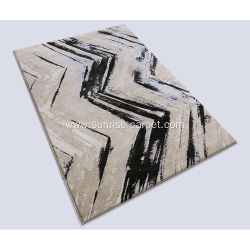 Microfiber tufted carpet with abstract design